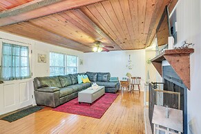 2 Mi to Marina: Inglis Retreat w/ Boat Parking