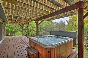 Cozy Home w/ Sauna: Mins to Stowe Mountain Resort