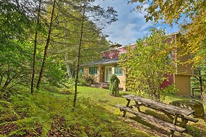 Cozy Home w/ Sauna: Mins to Stowe Mountain Resort