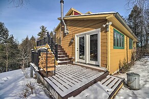 Cozy Home w/ Sauna: Mins to Stowe Mountain Resort
