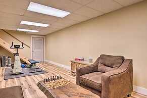 Cozy Home w/ Sauna: Mins to Stowe Mountain Resort