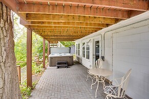 Cozy Plymouth Cottage w/ Medicine Lake View!