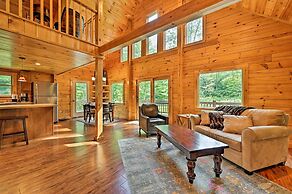 Private Chester Home w/ Deck, Mins to Skiing!