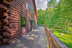 Private Chester Home w/ Deck, Mins to Skiing!
