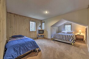 Dover Home: 7 Mi to Mount Snow Grand Summit Resort