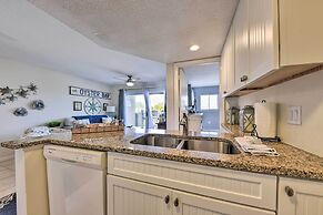 Ocean-view Fernandina Condo w/ Pool, Beach Access!