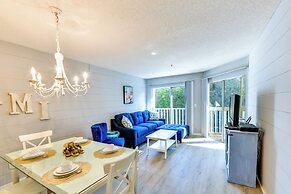 Walk to Beach: Home w/ Porch on Anna Maria Island!