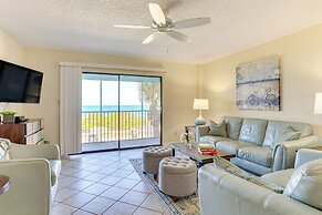 Pelican Cove Condo at Bradenton Beach w/ Pool!