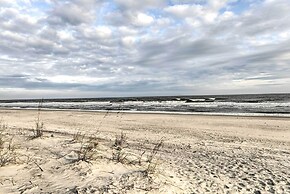 The Bird House Lush Bungalow, Steps From Ocean!
