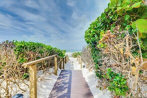 Gulf Getaway With Porch + Direct Beach Access!