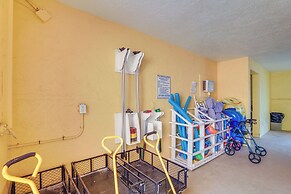 Gulf Getaway With Porch + Direct Beach Access!