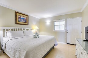 Gulf Getaway With Porch + Direct Beach Access!