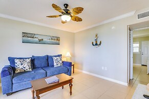 Gulf Getaway With Porch + Direct Beach Access!