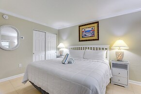 Gulf Getaway With Porch + Direct Beach Access!