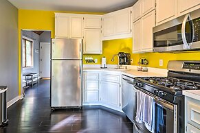 Minneapolis Townhome w/ Loft < 3 Mi to Dtwn!