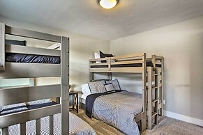 Bend Home w/ Patio + Fire Pits < 3 Mi to Dtwn