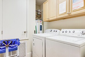 Dauphin Island Top-floor Condo w/ Resort Perks!