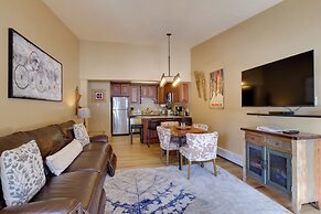 Copper Mountain Resort Condo on Golf Course!