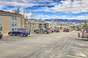 Silverthorne Condo w/ Mountain Views: Hike & Bike!