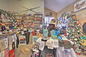 The Inn at Silver Creek Resort Retreat w/ Balcony!