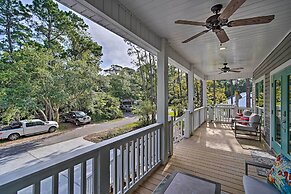 Quiet Fisherman's House w/ Hot Tub + Tropical Bar!