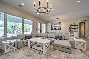 Brand New Modern Canyon Lake Escape w/ Fire Pit!