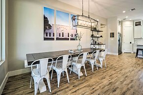 Brand New Modern Canyon Lake Escape w/ Fire Pit!