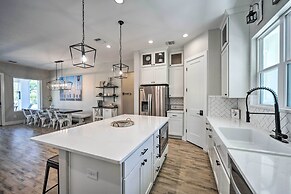 Brand New Modern Canyon Lake Escape w/ Fire Pit!