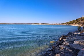 Brand New Modern Canyon Lake Escape w/ Fire Pit!