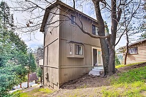 Crestline Cabin w/ Deck: 1 Mi to Lake Gregory
