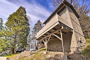 Crestline Cabin w/ Deck: 1 Mi to Lake Gregory
