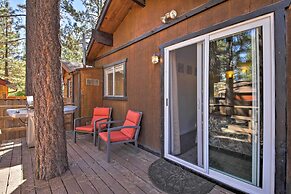 Cozy Cabin w/ Deck & Fireplace in Big Bear!