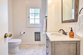 Cozy Home, 1/2 Mi to Downtown, 4 Mi to Hikes!