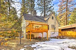 Cozy Home, 1/2 Mi to Downtown, 4 Mi to Hikes!