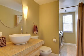 Cozy Colorado Springs Abode: 8 Mi to Downtown!