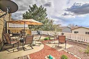 Cozy Colorado Springs Abode: 8 Mi to Downtown!