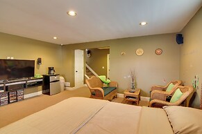 Cozy Colorado Springs Abode: 8 Mi to Downtown!