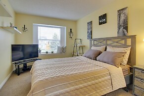 Cozy Colorado Springs Abode: 8 Mi to Downtown!