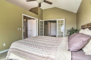 Cozy Colorado Springs Abode: 8 Mi to Downtown!