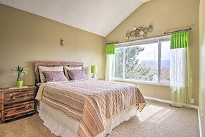 Cozy Colorado Springs Abode: 8 Mi to Downtown!