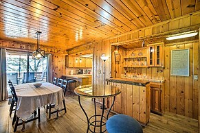 Running Springs Cabin w/ Large Deck + View!