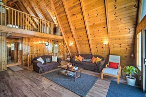 Running Springs Cabin w/ Large Deck + View!