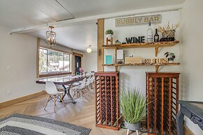 Chic Alpine Hideaway: Hiking, Skiing + Exploring!