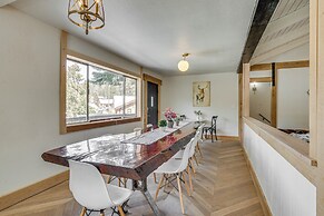 Chic Alpine Hideaway: Hiking, Skiing + Exploring!