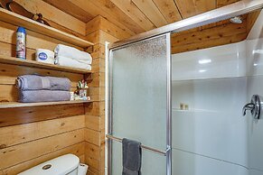 Lakefront Rocky Mount Main House w/ 3 Cabins!