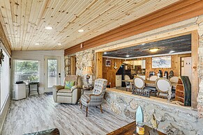 Lakefront Rocky Mount Main House w/ 3 Cabins!