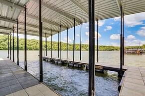 Lakefront Rocky Mount Main House w/ 3 Cabins!