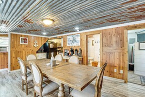 Lakefront Rocky Mount Main House w/ 3 Cabins!