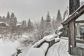 Vail Condo w/ Mtn View Deck - Steps to Ski Shuttle