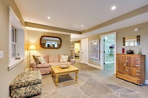 Hardwick Family Farmhouse on Vast Snowmobile Trail